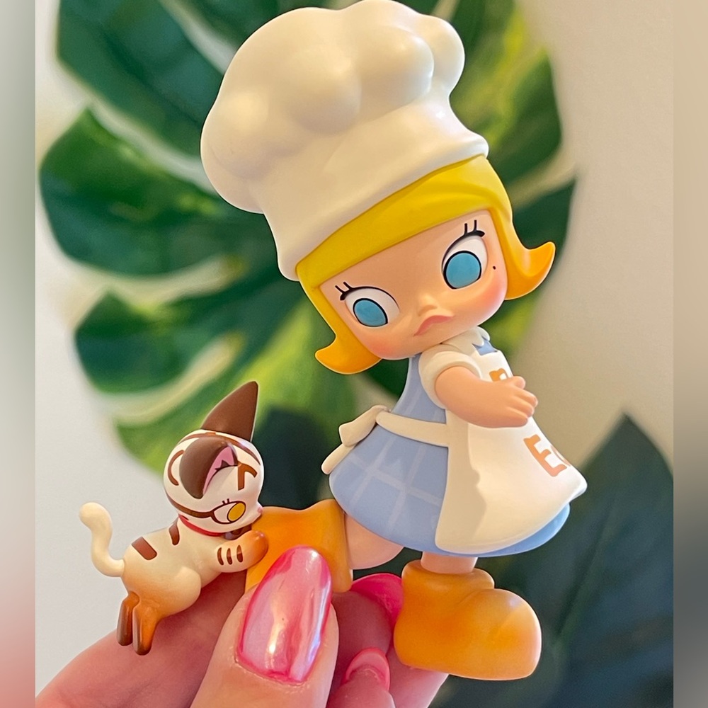 Molly Carb Lovers Yummy Bread Shoes CAT